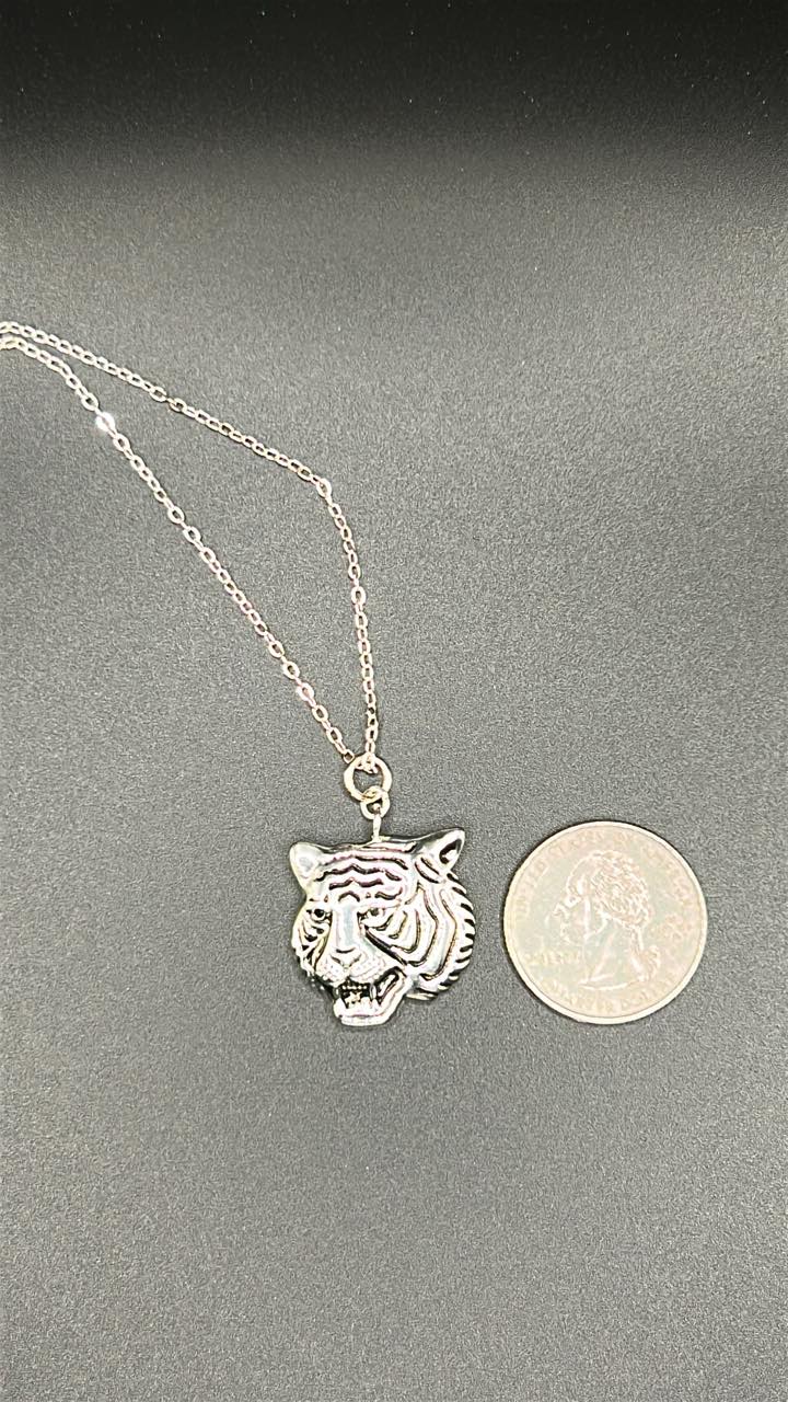 "Fierce Elegance: The Tiger's Gaze Pendant Necklace"