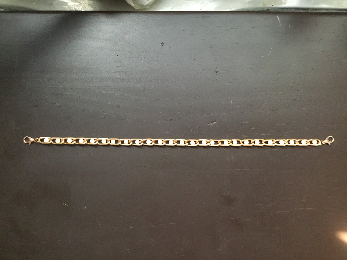 Gold Toned Chain Link Pearl Trucker Hat Band