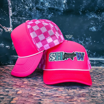 Caps